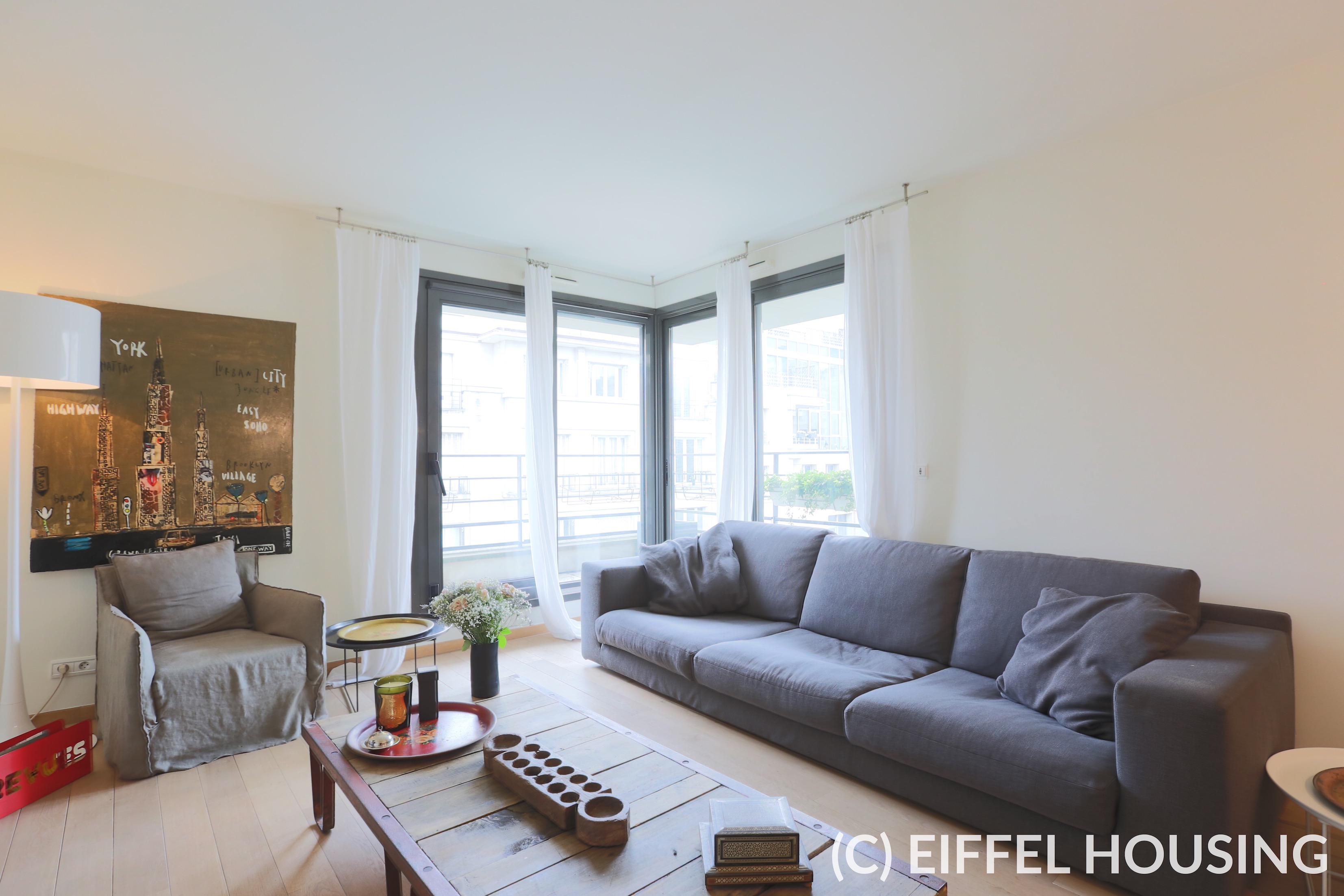 Furnished rental - Rue d'Ankara - Paris 16 - 85 sqm + 25 sqm of private ...