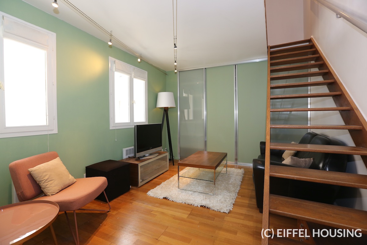 Location meublée - Rue des Lavandières Sainte-Opportune - Paris 1 - Duplex  65m2 - 2 chambres
